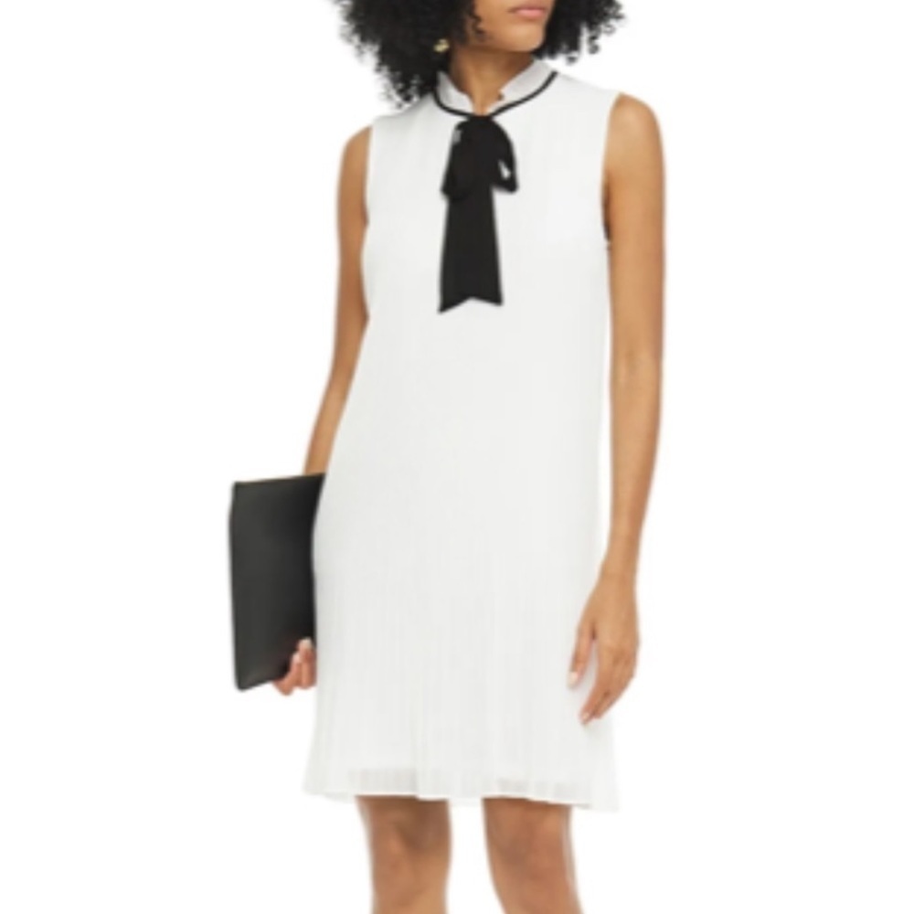 NWT DKNY Ivory Cream & Black Tie-Neck Pleated Sleeveless Shift Dress Sz 14 $139 - Picture 11 of 14